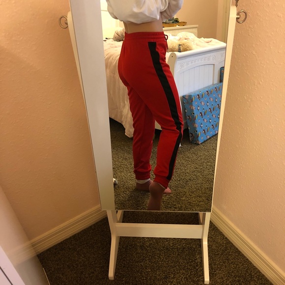 Pants - Picture 2 of 3